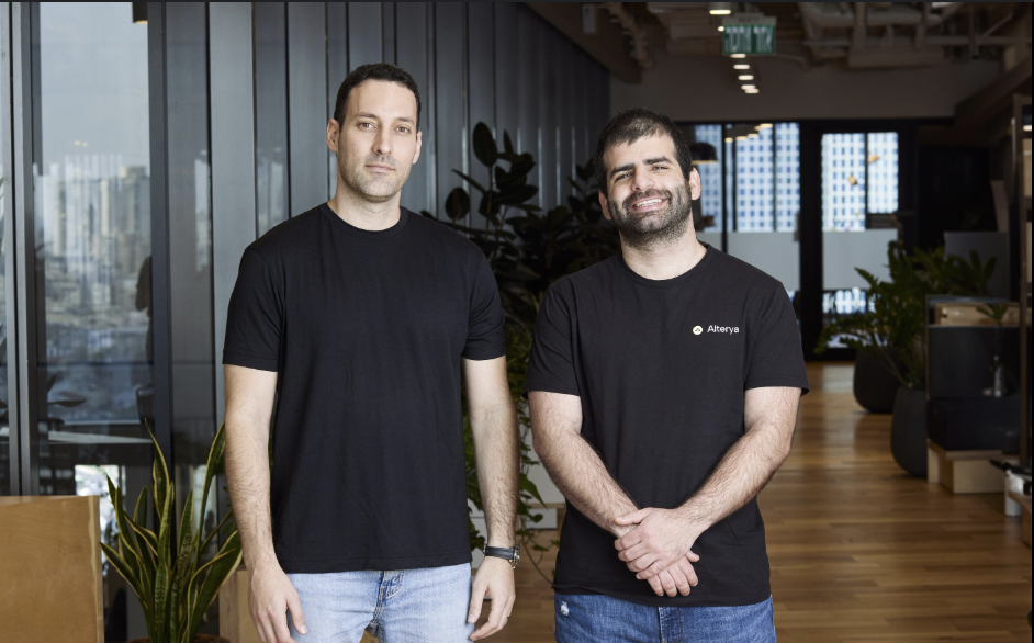Đội ngũ phát triển đứng sau Alterya