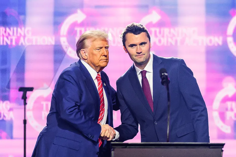 Charlie Kirk, nhà hoạt động cánh hữu và đồng minh thân cận của Tổng thống Mỹ Donald Trump