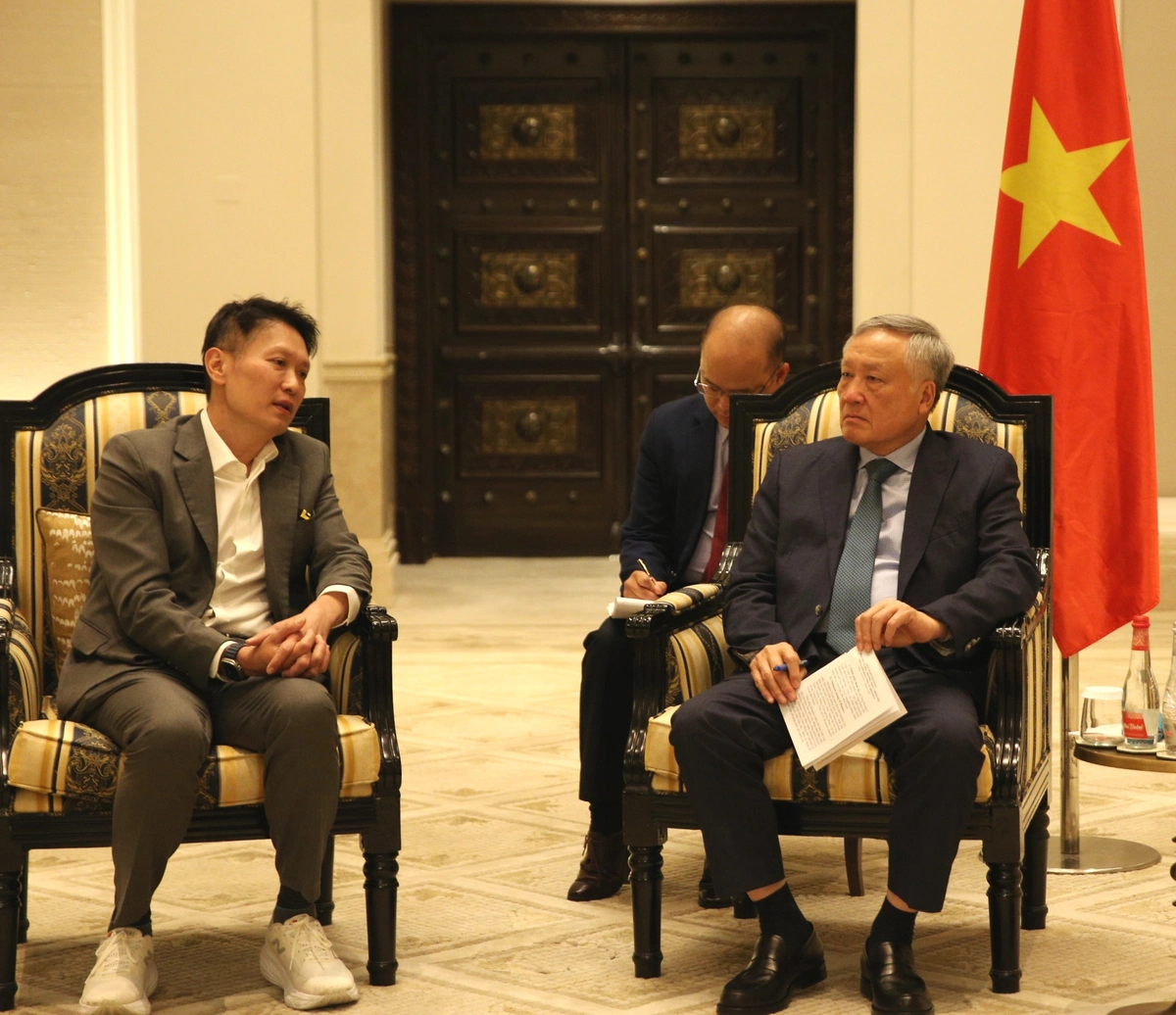 Phó thủ tướng Nguyễn Hòa Bình đã thảo luận cùng CEO Binance Richard Teng về việc chính thức đưa Binance tới Việt Nam