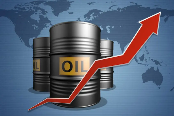 Giá dầu tăng hơn 3.5% sau khi Mỹ và Iran bác bỏ đề xuất hòa bình