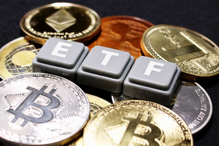 Dòng tiền đảo chiều mạnh mẽ: ETF Bitcoin Spot hút ròng hơn 560 triệu USD chỉ trong một ngày