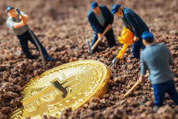 Độ khó đào Bitcoin giảm mạnh gần 8%, làn sóng thợ đào rời mạng vì AI tăng tốc